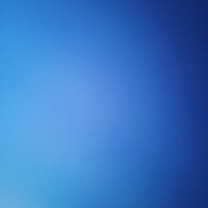 Meet your Posher, Maura